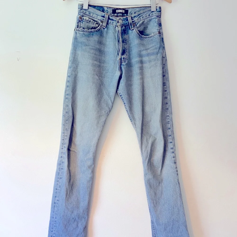 Reformation
Blue Restored Vintage Levi's Slim Relaxed Fit Jeans
Size: US 25-26 - Picture 2 of 7